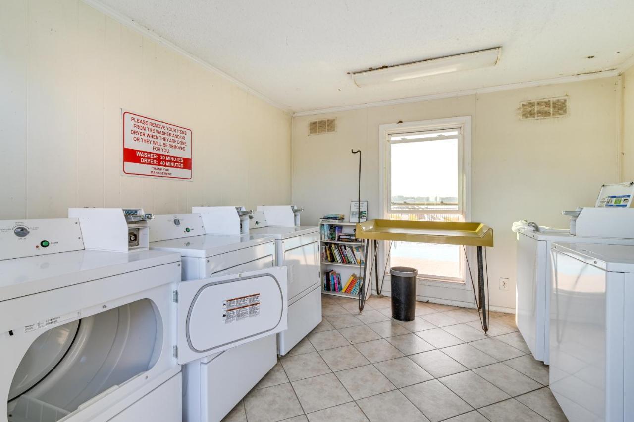 Coastal Murrells Inlet Condo With Balcony! Myrtle Beach Luaran gambar