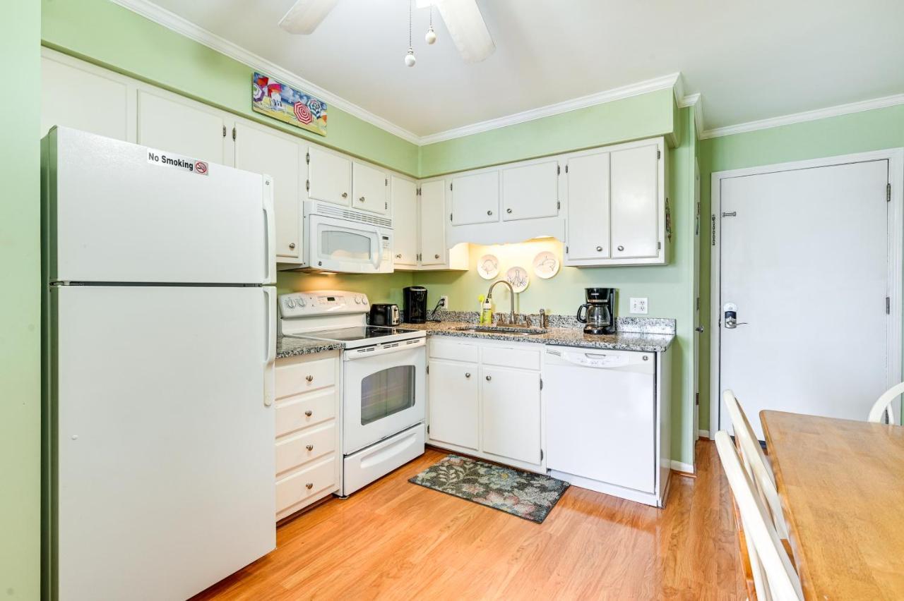 Coastal Murrells Inlet Condo With Balcony! Myrtle Beach Luaran gambar